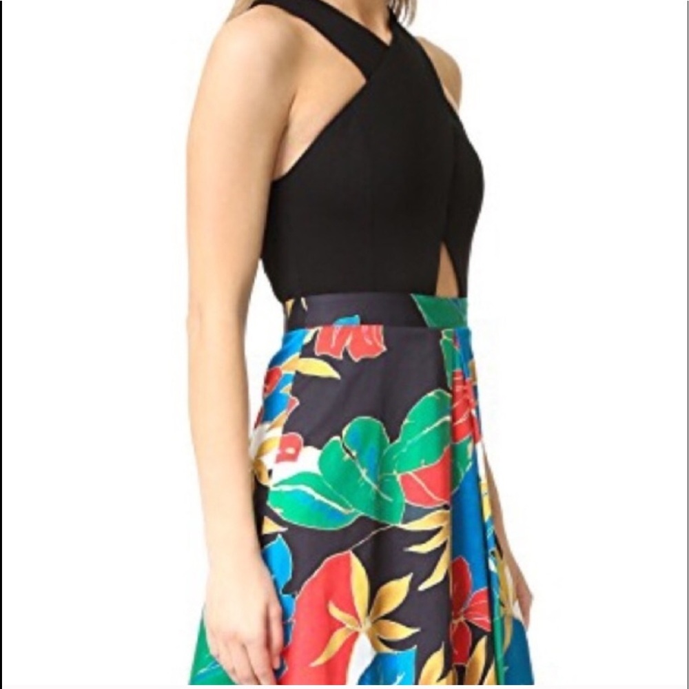 Last chance! 🛍 NWT Alice And Olivia dress